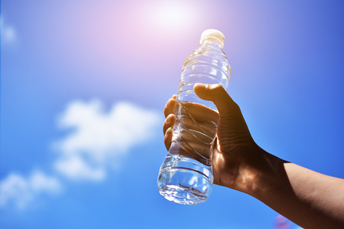 Микропластик из бутылок для воды